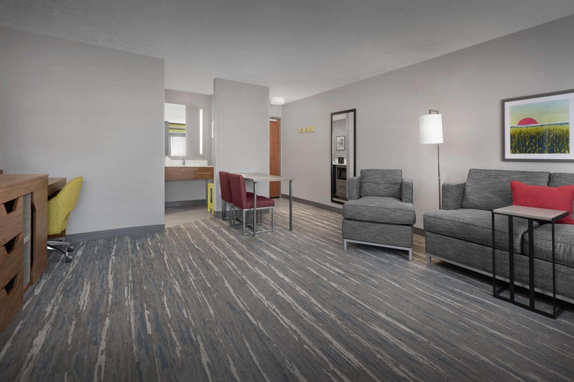 Hampton Inn Waterloo Εξωτερικό φωτογραφία