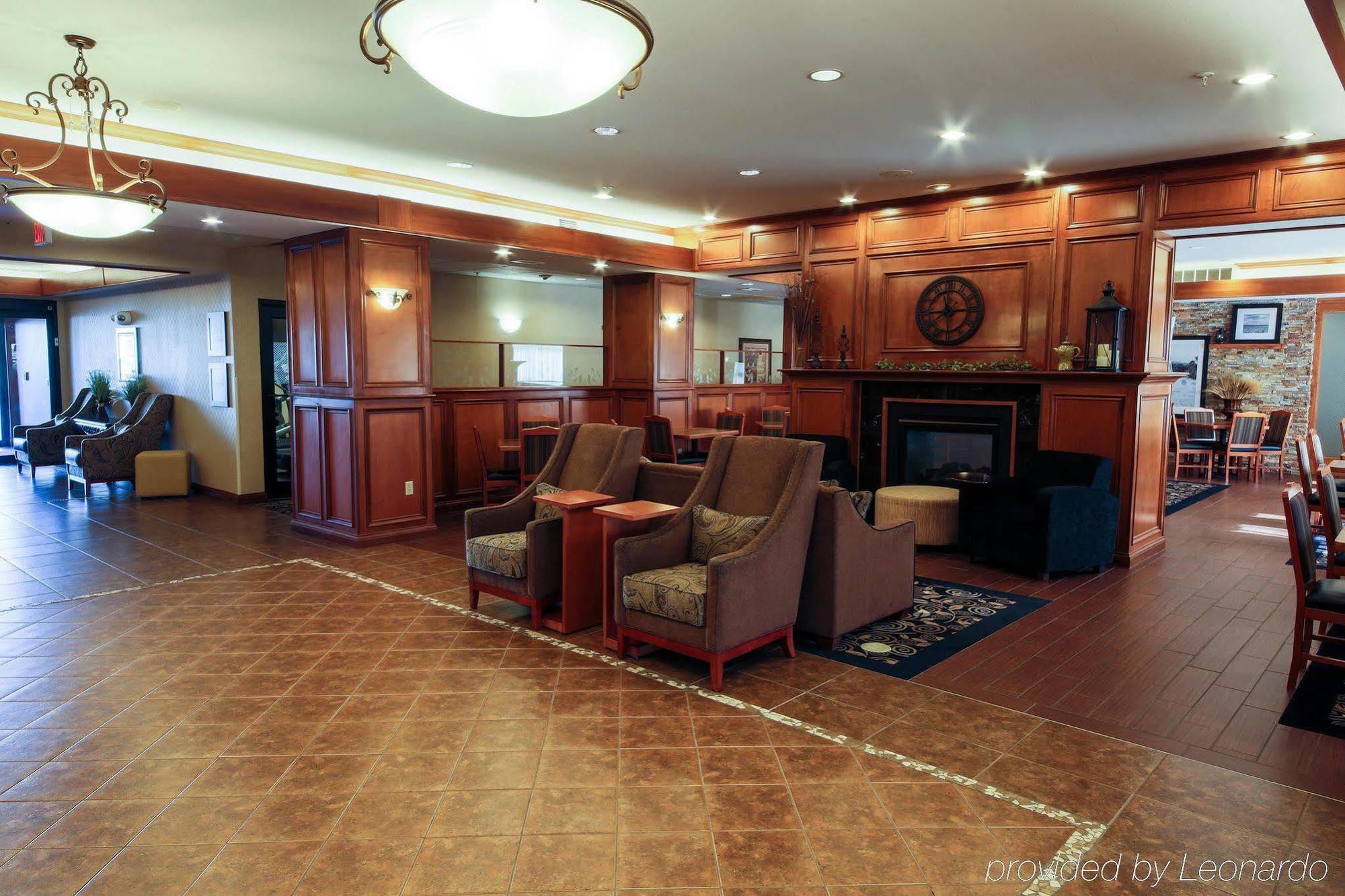 Hampton Inn Waterloo Εξωτερικό φωτογραφία